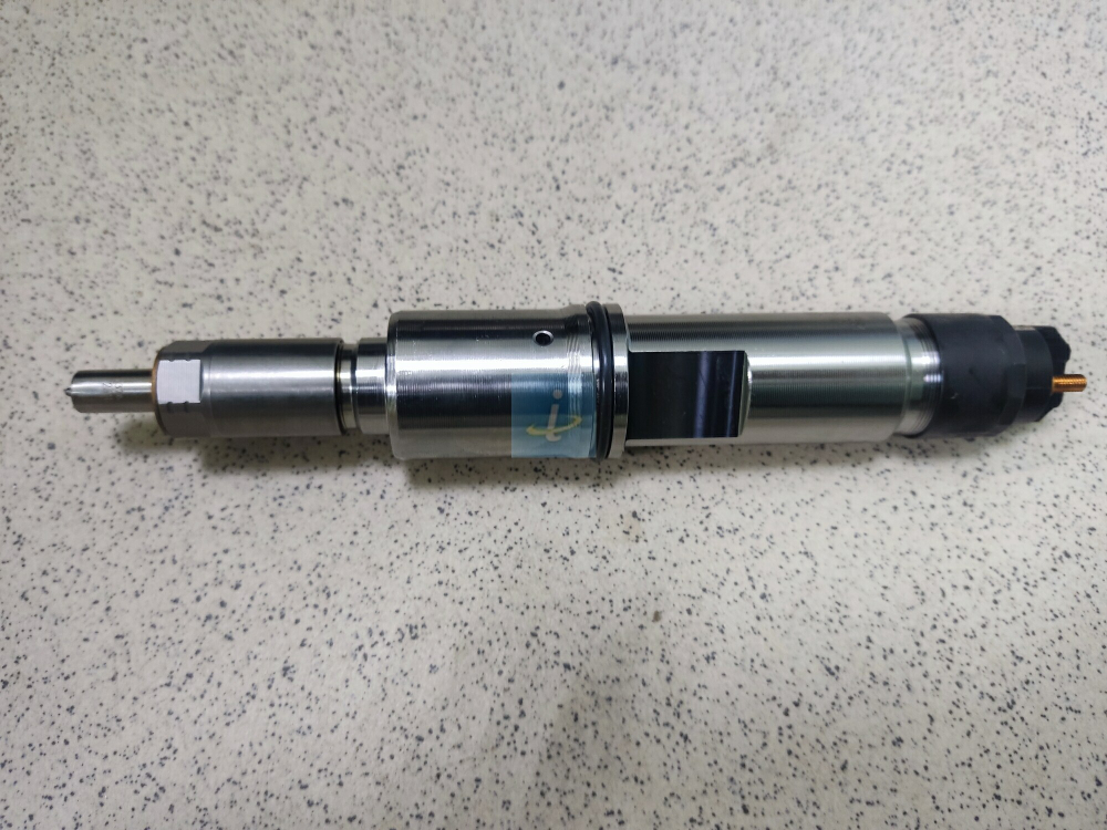 Форсунка 0 445 120 325 651.1112010