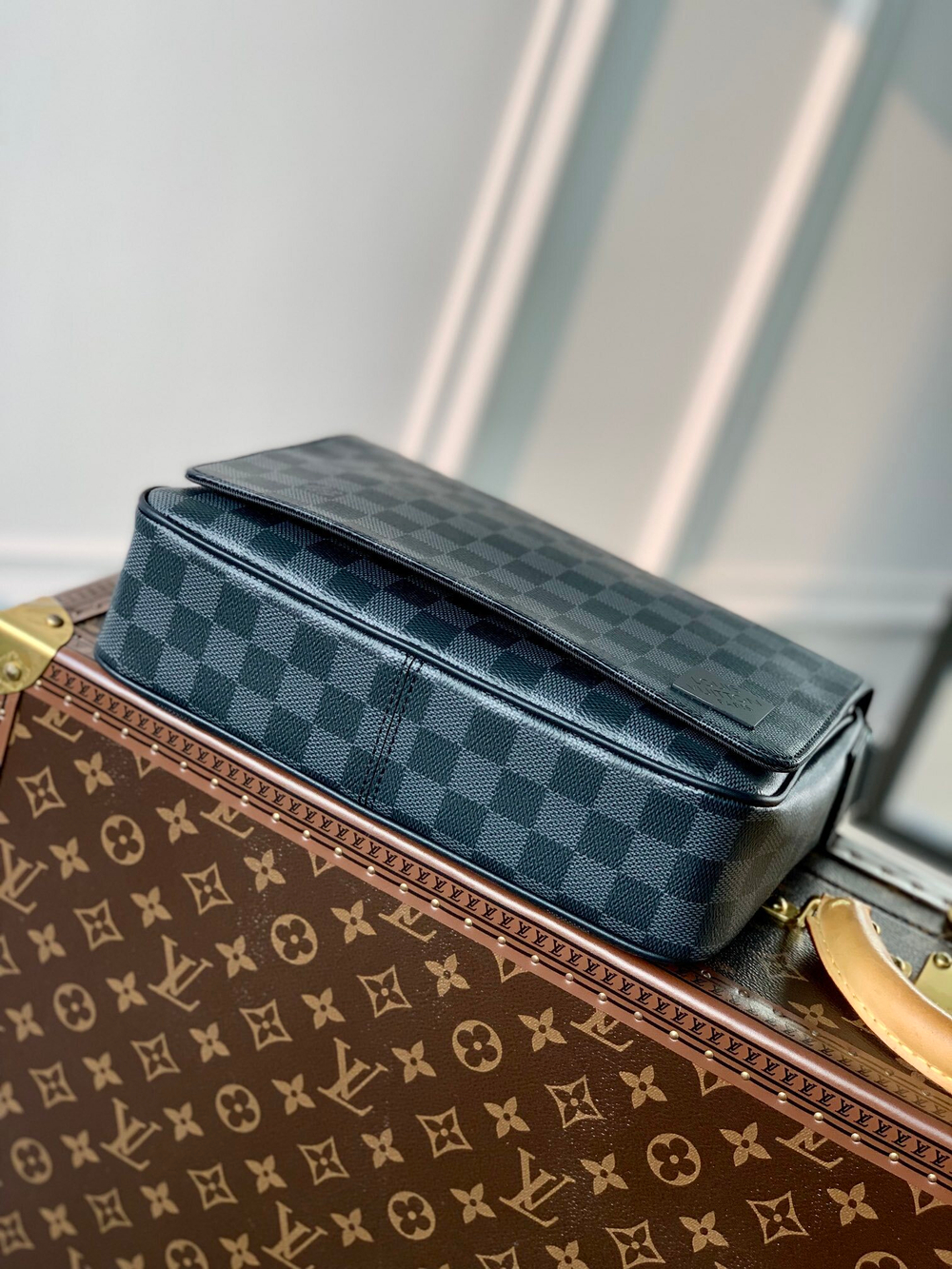 Louis Vuitton District PM Messenger Bag