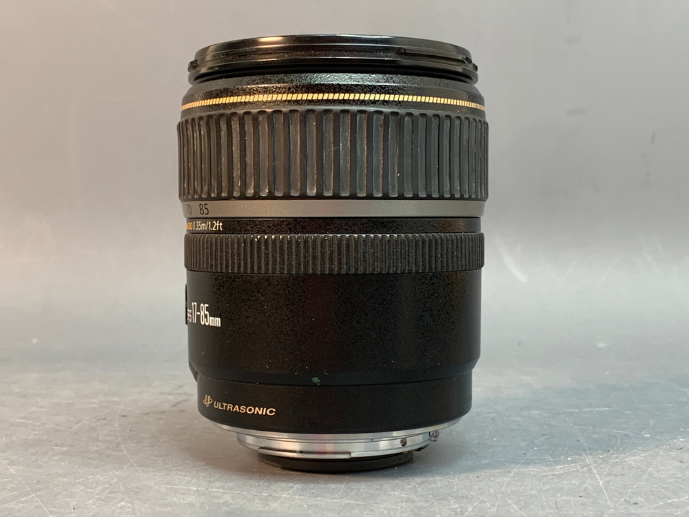 Canon EF-S 17-85mm 4-5.6 IS USM с дефектами