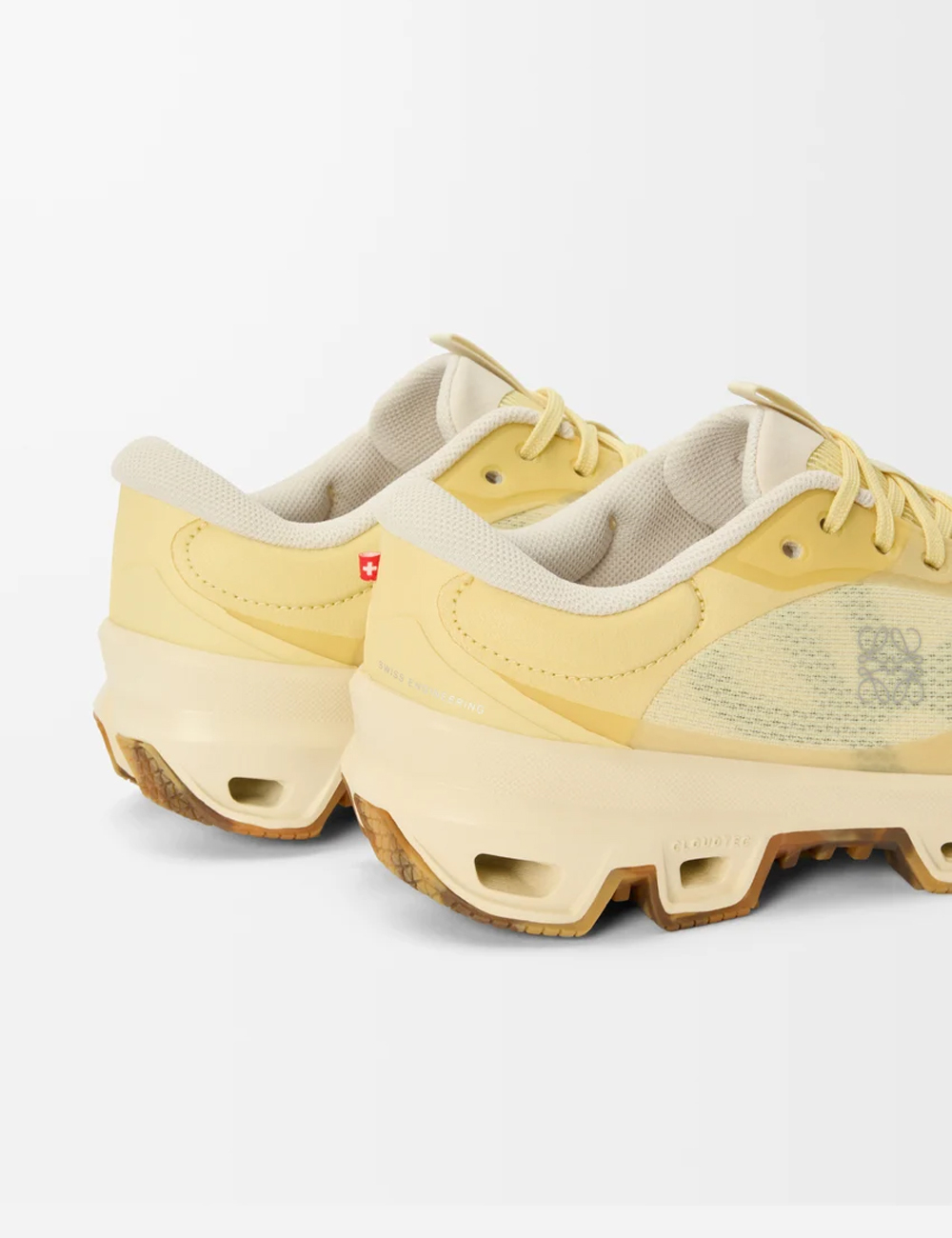 Loewe x On Cloudventure 2.0 "Yellow" (L929282X35)