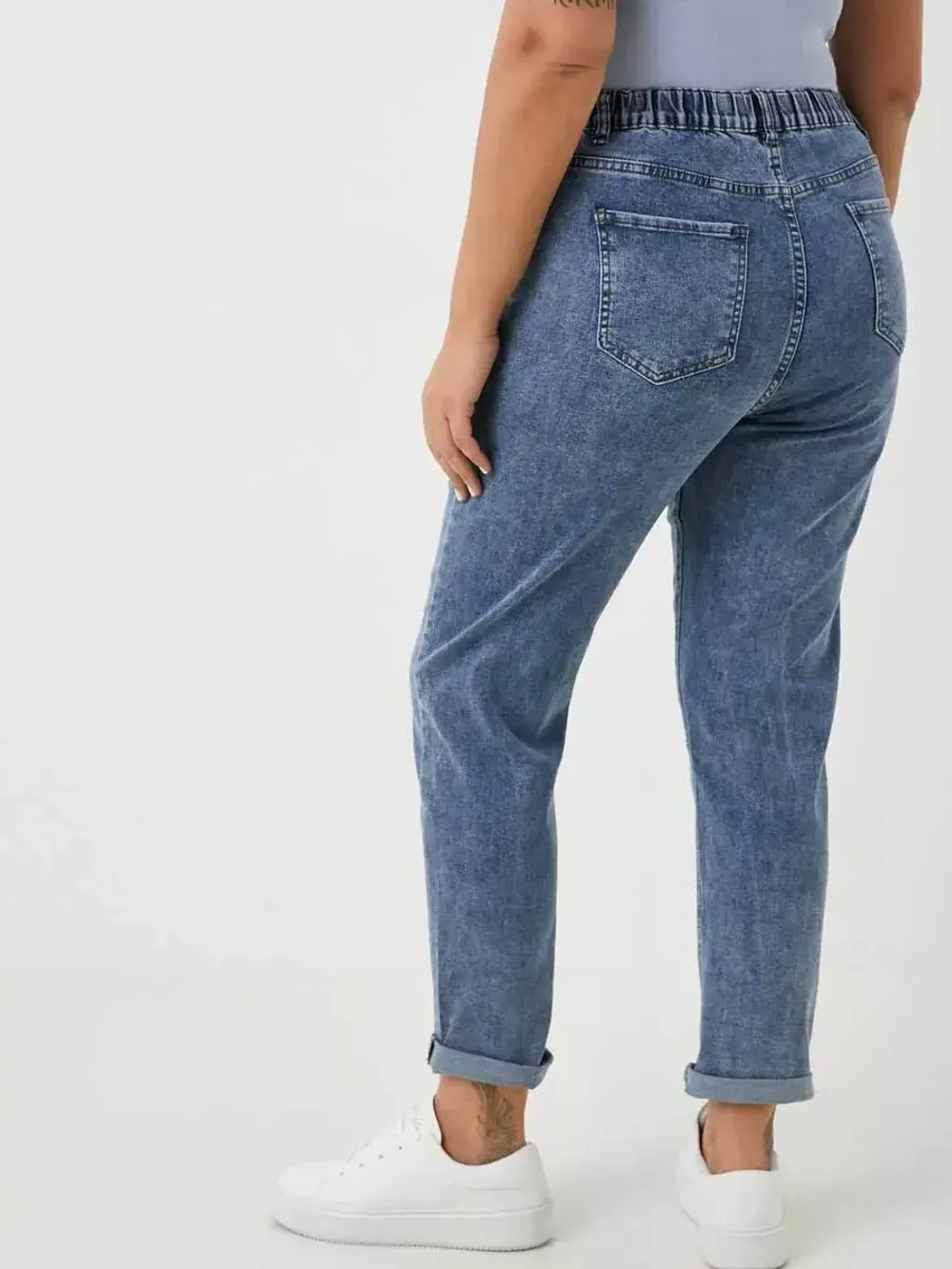 Джинсы на молнии