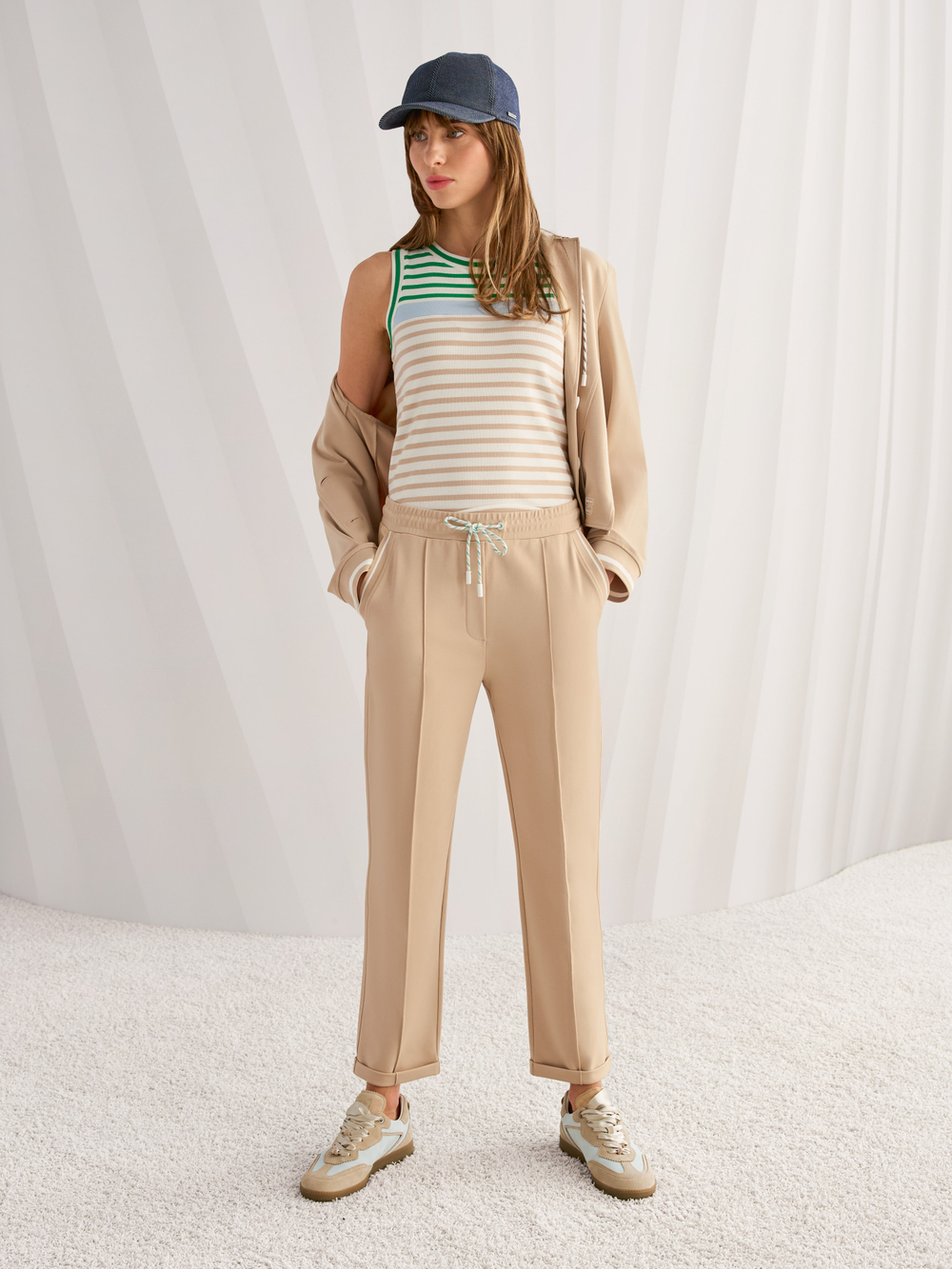 Бейсболка из вискозы