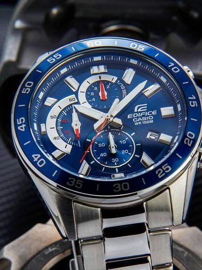 Мужские часы Casio Edifice EFV-550D-2AVUEF