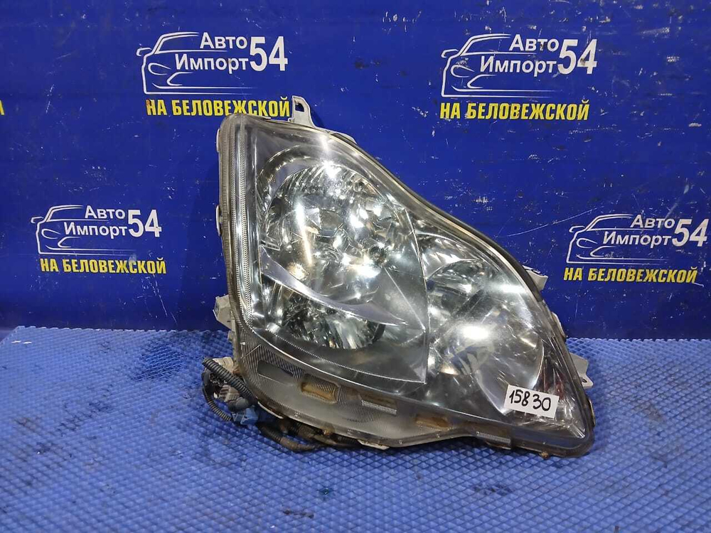 Фара передняя правая TOYOTA CROWN 2003-2008