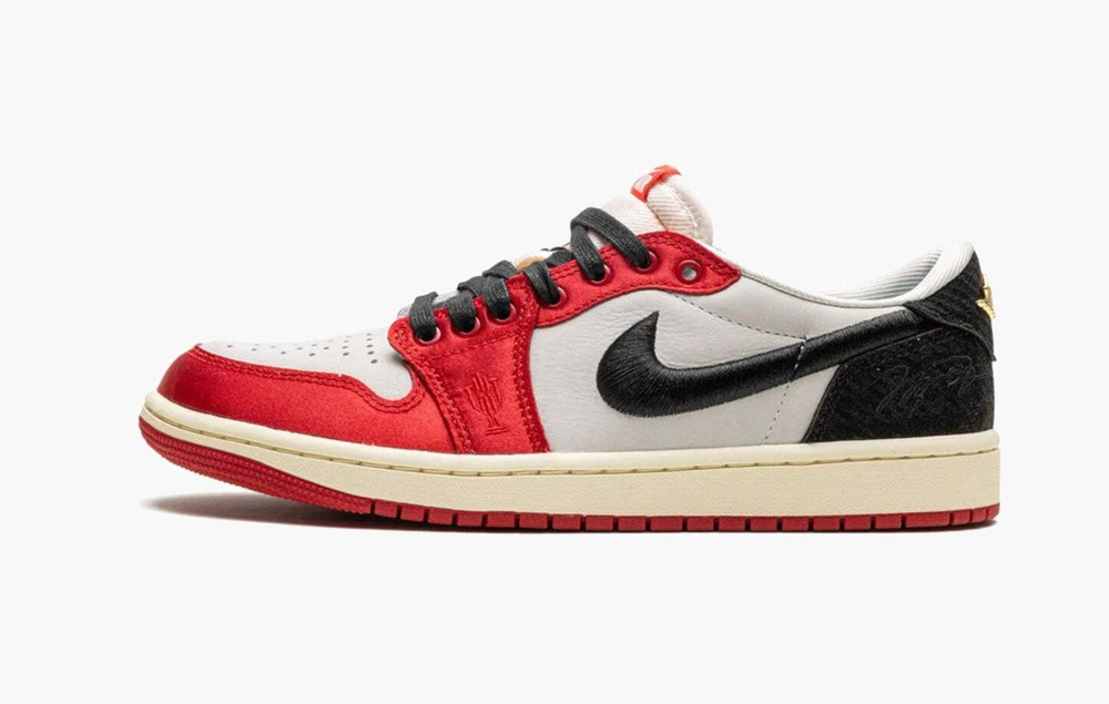 Air Jordan 1 Retro Low OG "Trophy Room Rookie Card Away"