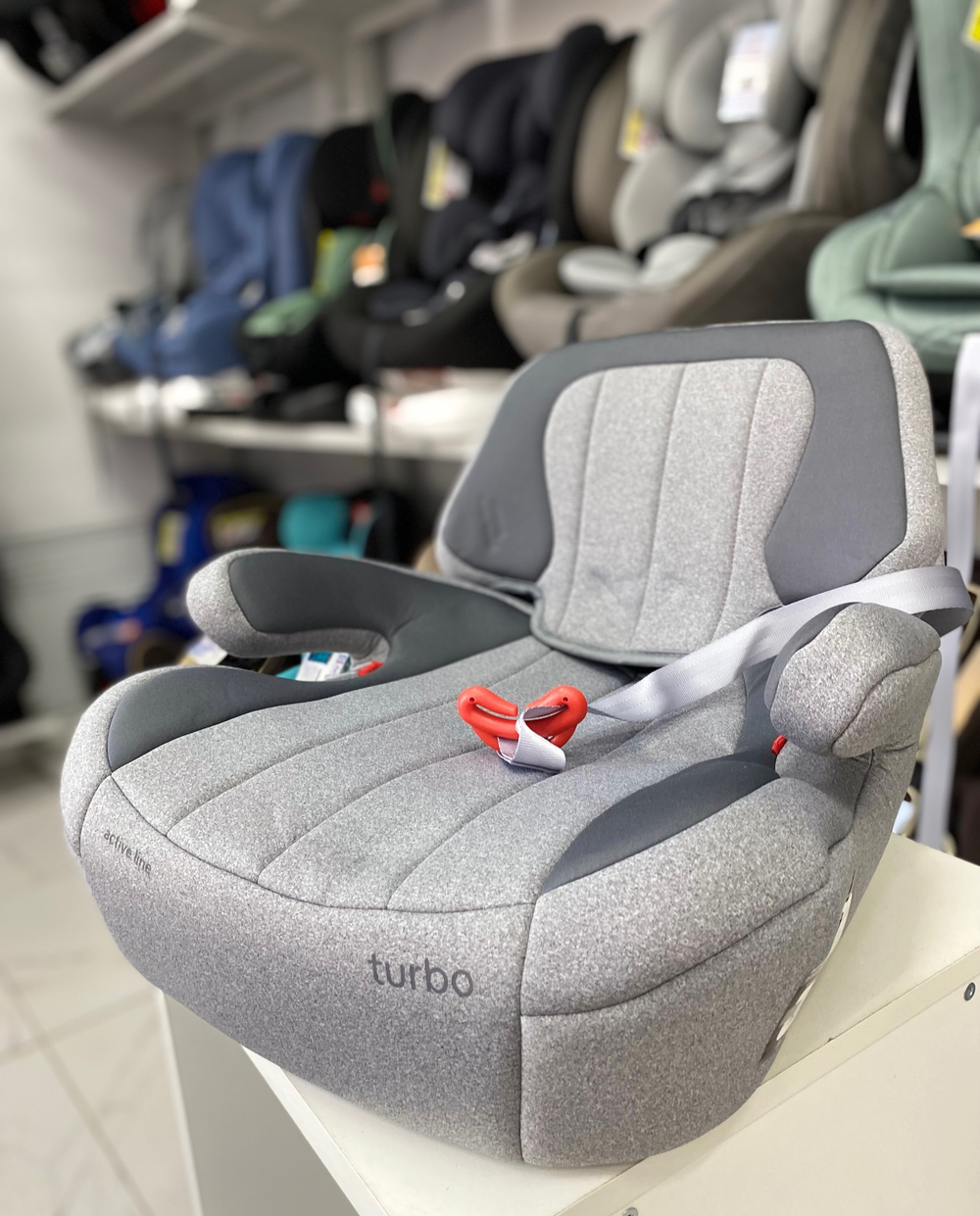Автокресло RANT AY313 "TURBO" Isofix Active Line (Grey) группа 3 (22-36 кг)