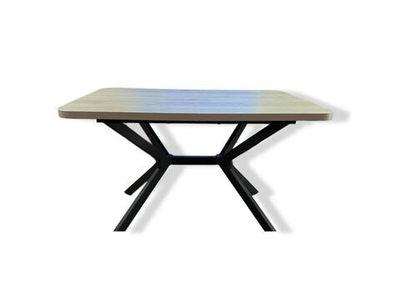 Стол на металлокаркасе "Леон"