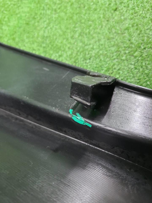 Бампер задний правая часть Toyota RAV4 XA50 18-нв