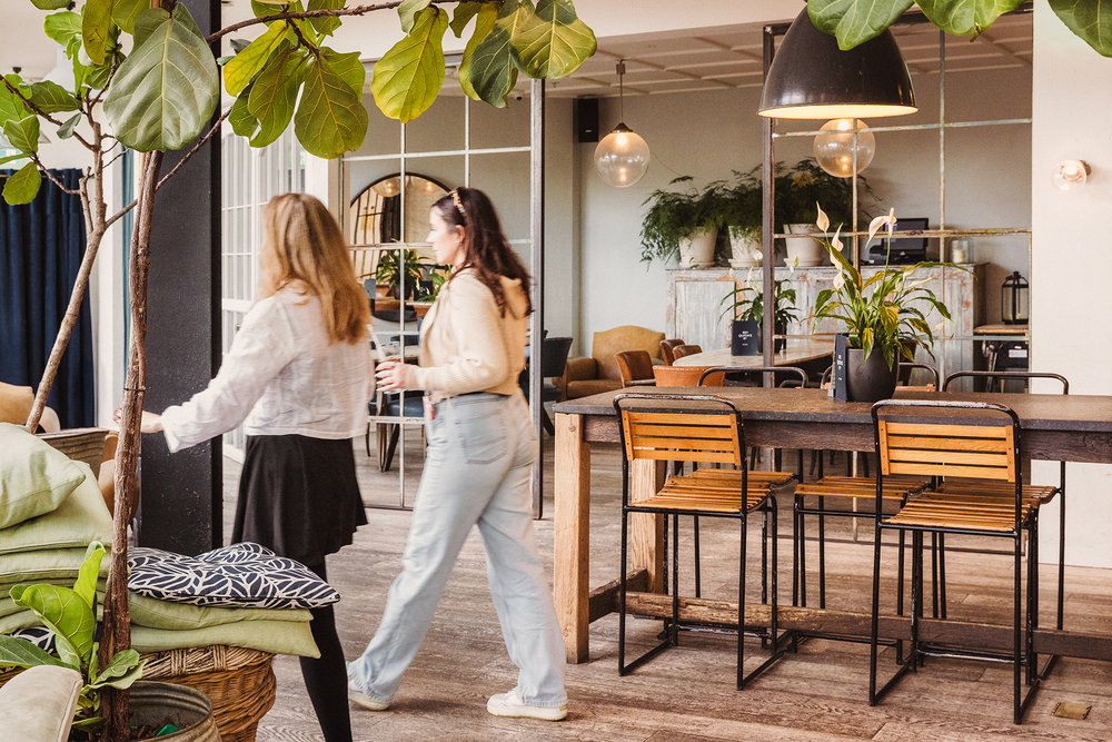 "WIMBLEDON BRIDGE HOUSE" Великобритания, Лондон. Дом расположен в самом центре Уимблдона. Лучше школы в радиусе 30 минут ходьбы. Гарантированный возврат инвестиций.