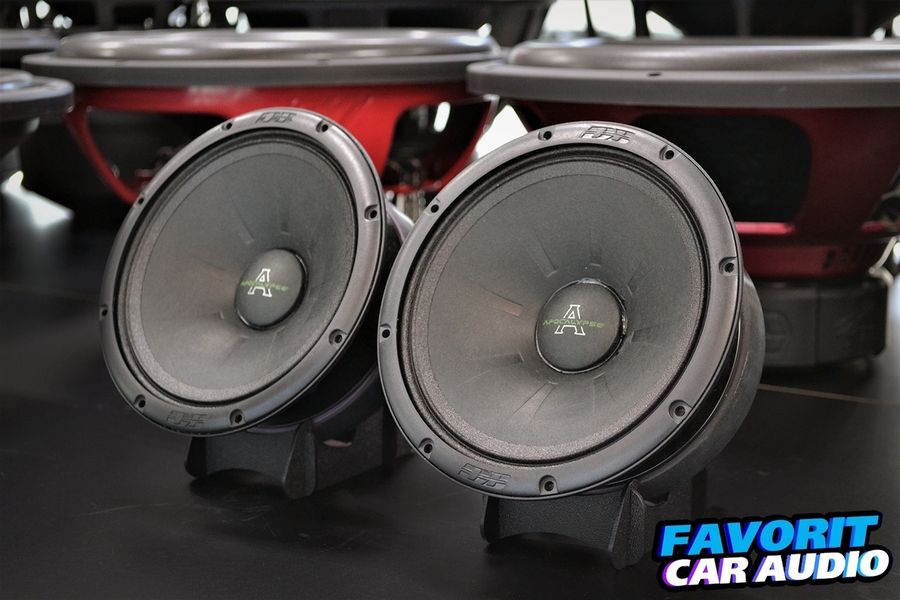 Громкая эстрада с мощной магнитной системой и широким диапазоном частот