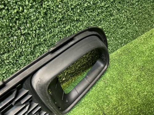 Решетка переднего бампера Mini Hatch R56 (10-13)