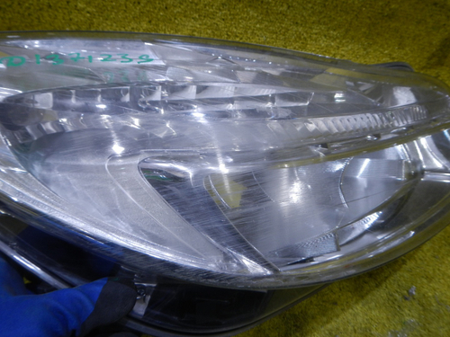 Битая Фара правая Opel Insignia (2008-2013) Галоген