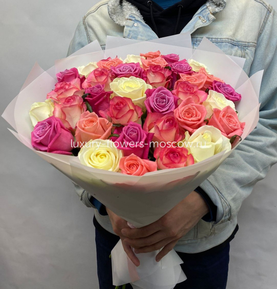 37 роз рф микс