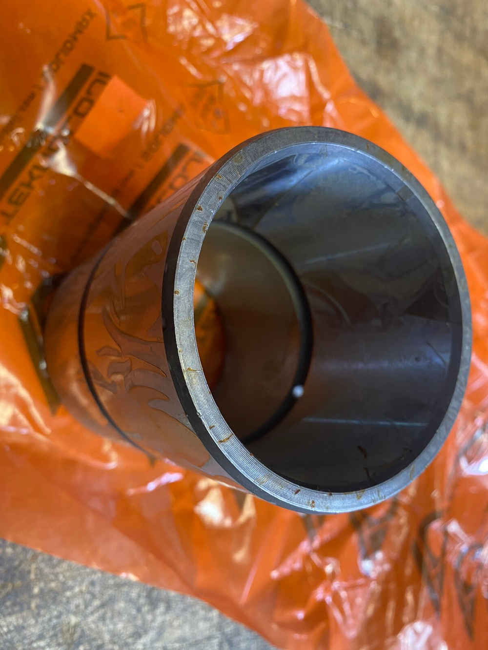 Втулка 9J-7078