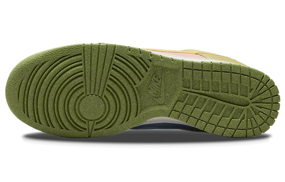 Кроссовки Nike Dunk Low Retro Se Nn "Sun Club"