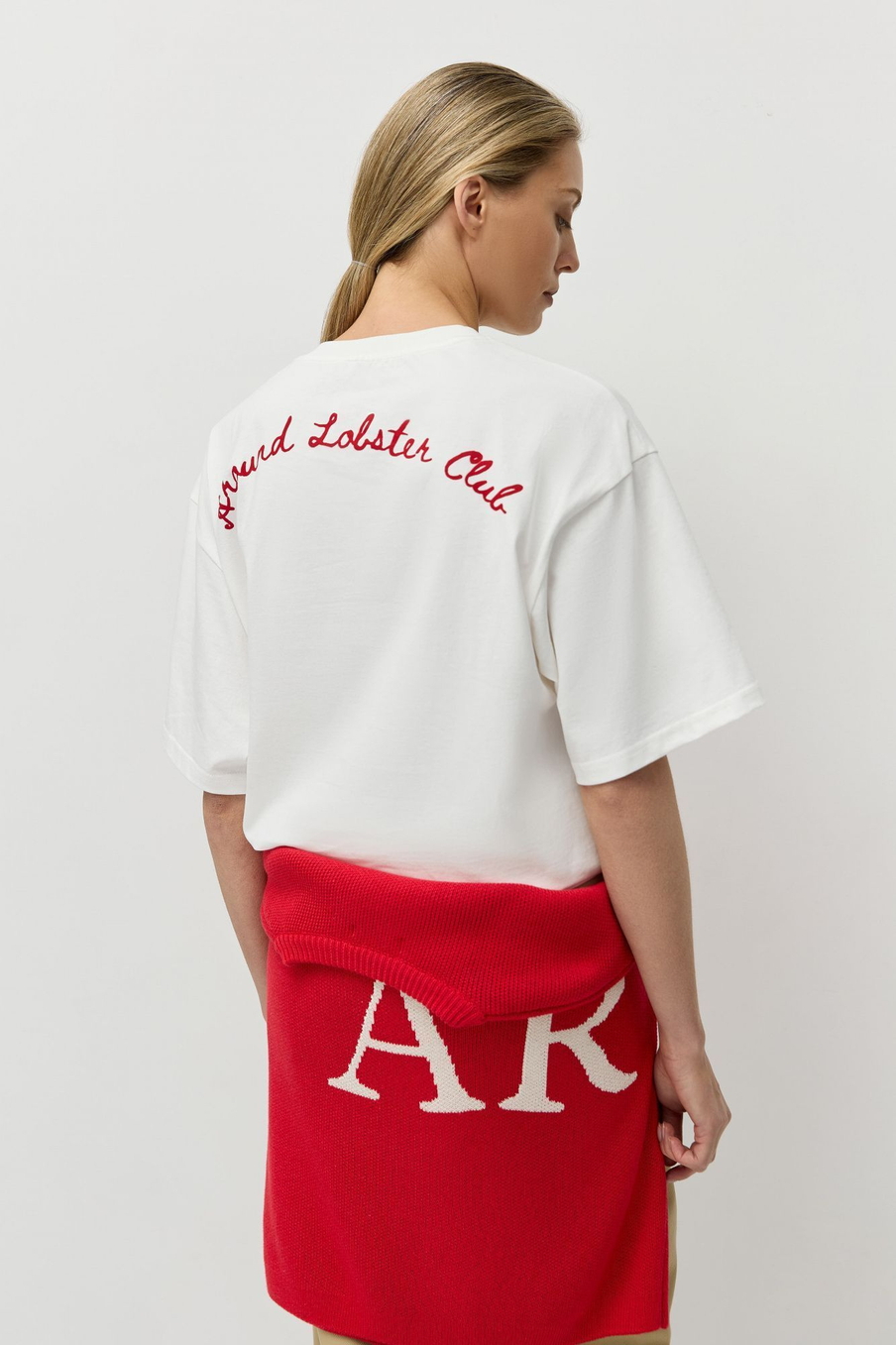 Футболка Around Lobster Club