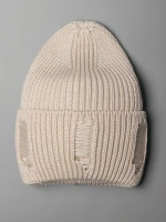 Шапка женская на осень рваная