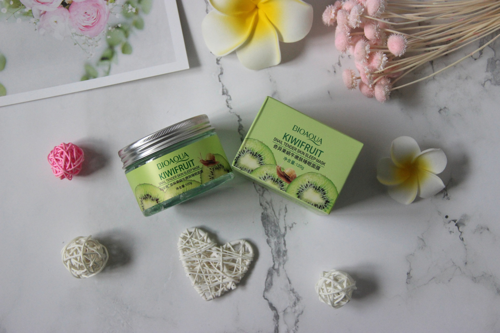 Минеральная ночная маска с экстрактами киви и улитки, 120г