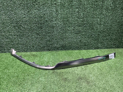 Молдинг заднего бампера правый Genesis GV80 20-23