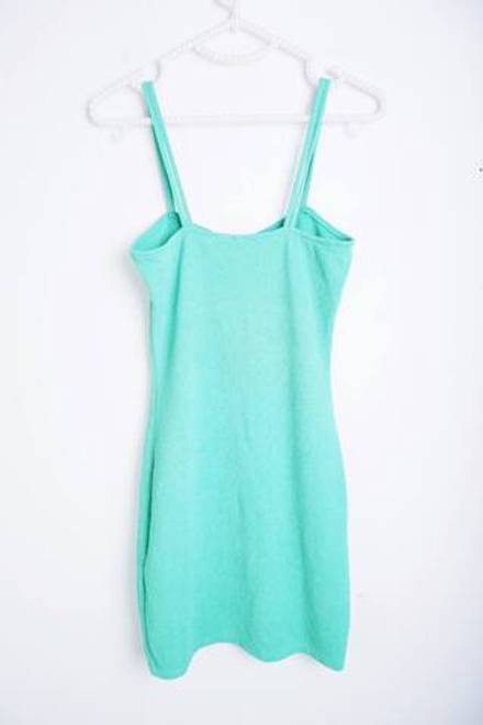 Платье H&M красивого цвета, маркировка S, визуально на 44 размер