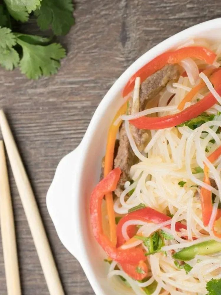Лапша Daesang рисовая неострая со вкусом анчоуса 92 г