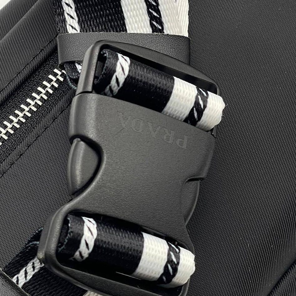 Prada 7