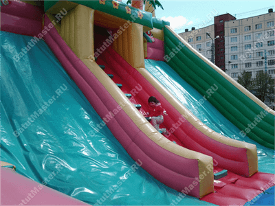 Коммерческий надувной батут "Сафари парк" 13*6*6 м