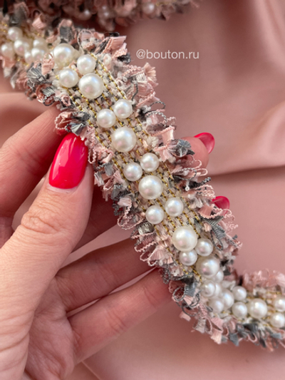 Тесьма серо-розовая с крупным жемчугом 2 ряда