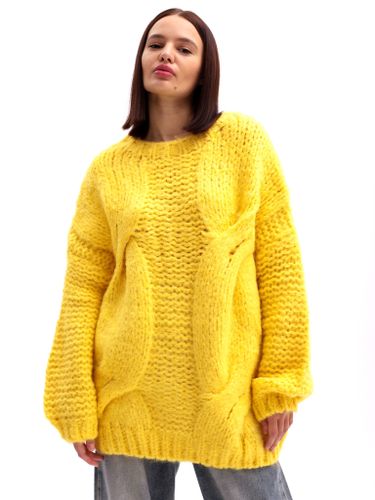 Шерстяной свитер женский