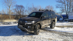 Toyota Land Cruiser 200