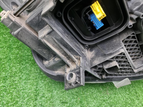 Фара левая Mercedes V w447 (2014-н.в.) LED