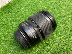 Canon EF-S 15-85mm 3.5-5.6 IS USM