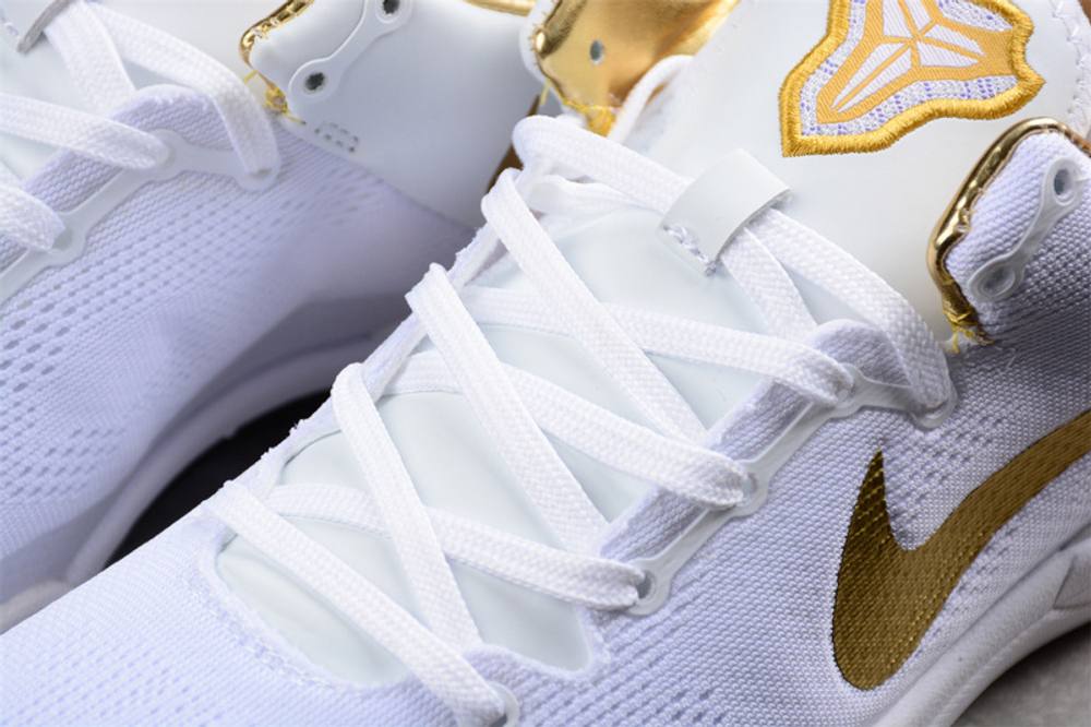 Nike kobe white and gold new arrivals