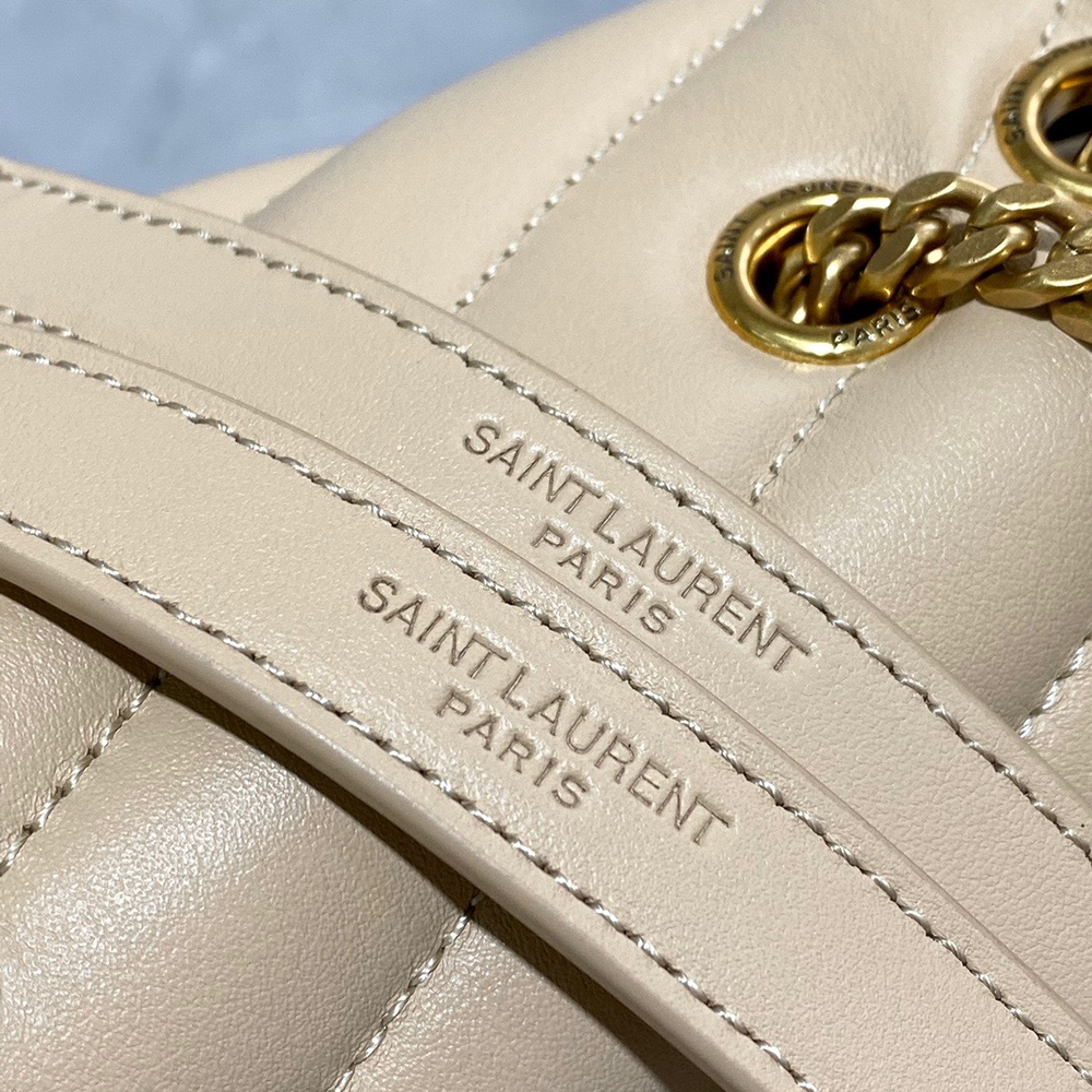 Saint Laurent Loulou 25 cm