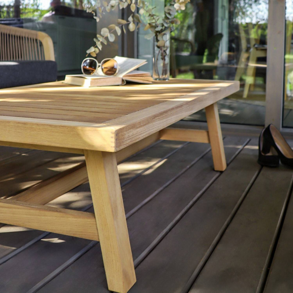 Лаунж зона Ideal Patio ЛЕОНОРЕН с трехместным диваном и плетеным роупом