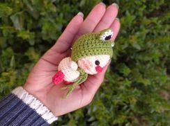 Toxunma Yaşıl  papaqlı cücə