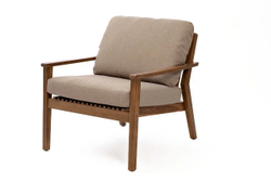 Кресло из акации MONA