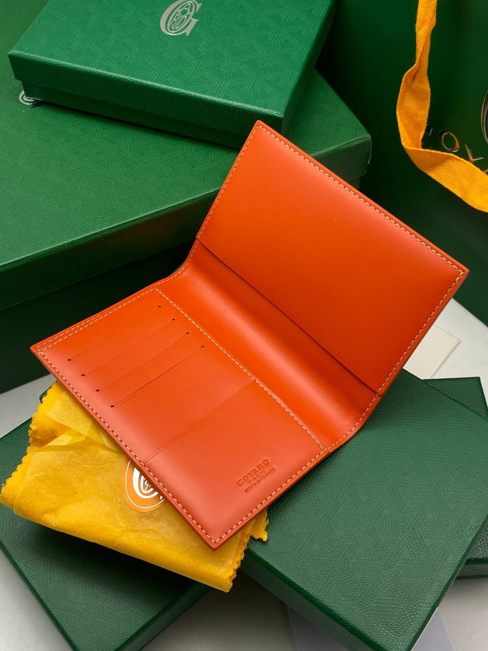 Обложка для паспорта Goyard