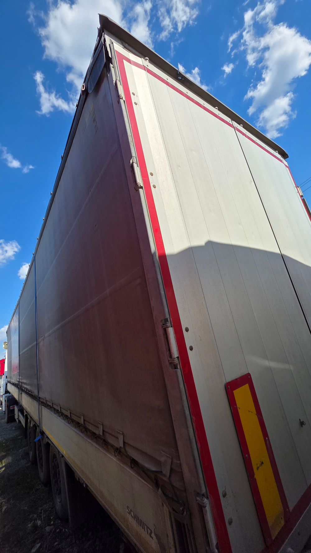 Schmitz Cargobull SCS Полуприцеп шторный SCS 24/L-13.62 EB (SCB S3T)