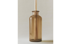 Zara Home Аромадиффузор Blooming Magnolia 200 мл, тростниковые палочки микадо, аромат цветочный, Розовый