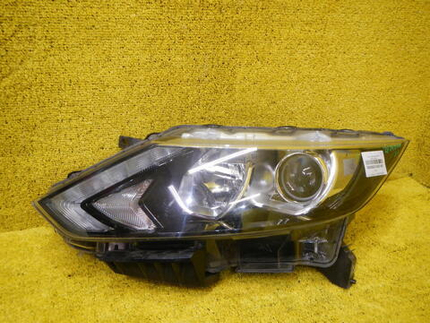 Битая Фара левая Nissan Qashqai J11 (2013-2019) галоген