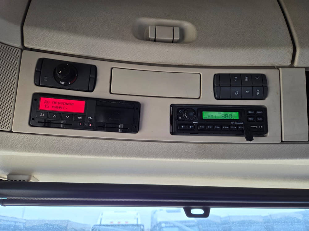 Foton AUMAN 4x2 Седельный тягач BJ4189SLFKA (Дизельный, 11,8 л, 470 л.с. АТ)