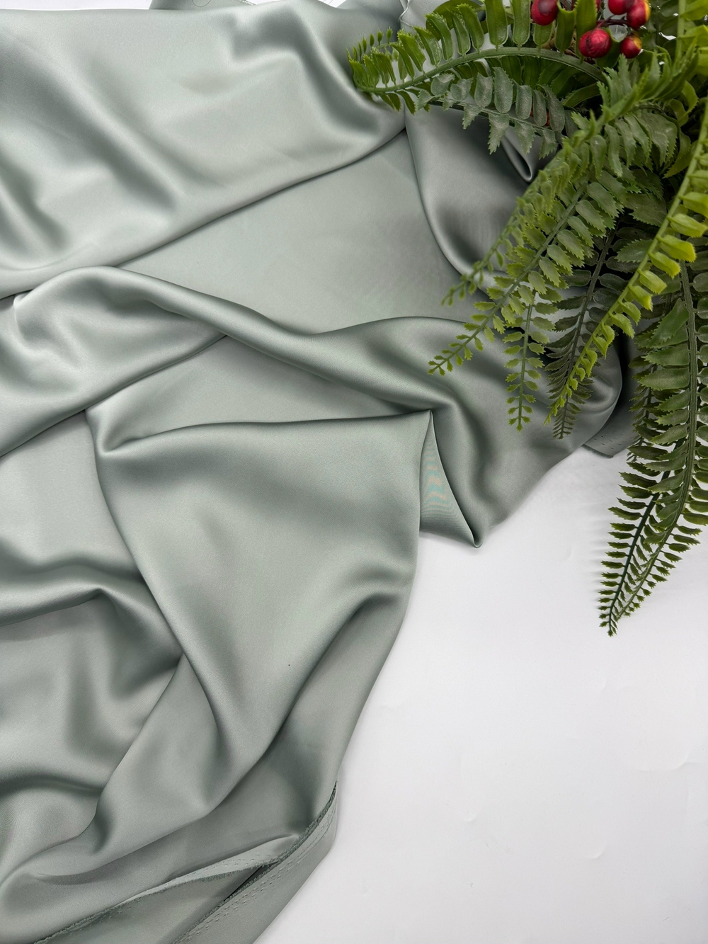 Дубайский шелк зеленая сталь