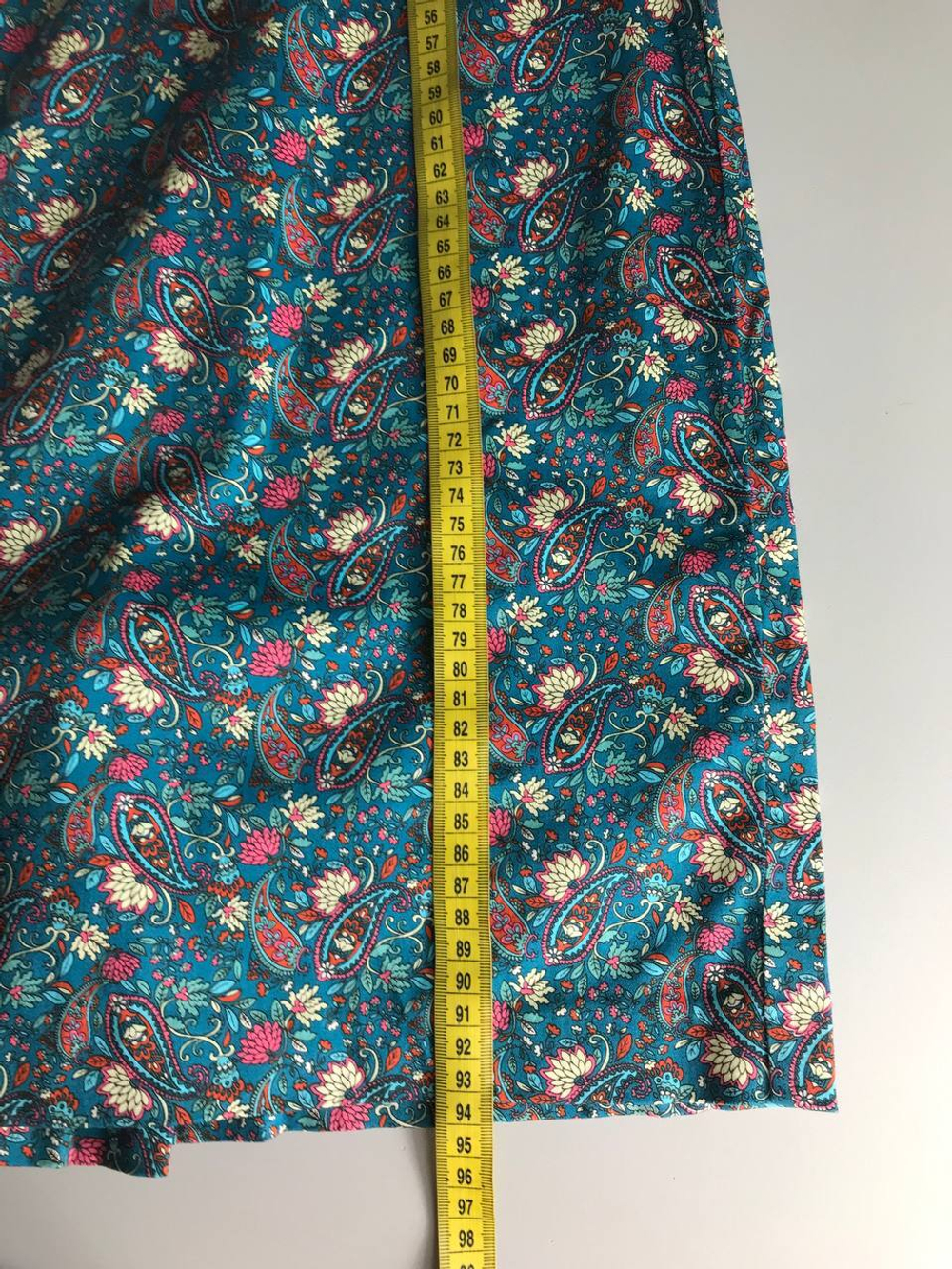 Платье Oodji удобное, маркировка 36, визуально на 42 размер