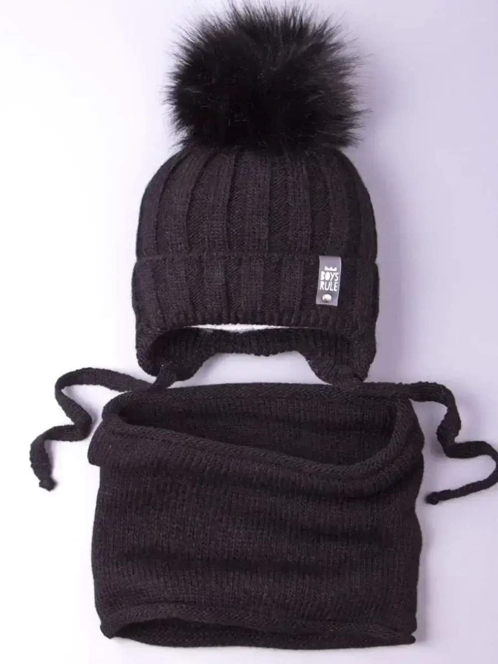 Шапка для мальчика зимняя вязаная и снуд