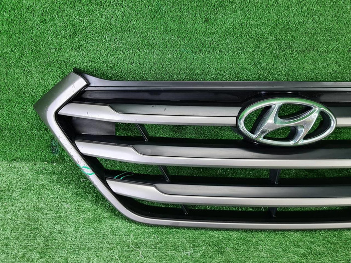 Решетка радиатора Hyundai Tucson 3 (2015-2018)