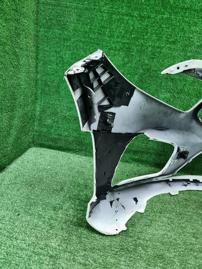 Бампер передний Mercedes A W177 (2018-2022) AMG