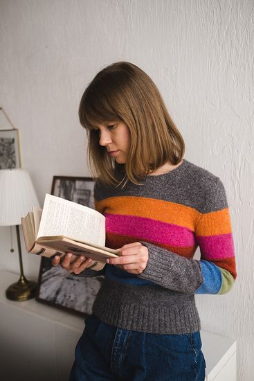 Свитер "Глазго" из пряжи Supersoft Knoll Yarns