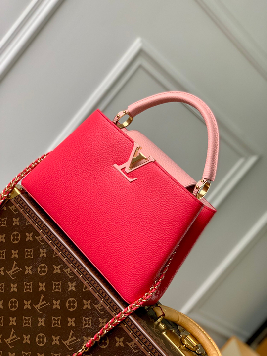 Louis Vuitton Capucines MM