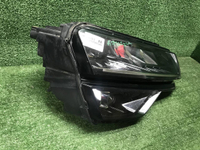 Фара правая Skoda Karoq (2017-2021) LED